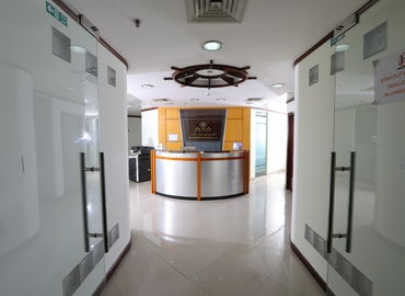 120 m² Meeting room in Abu Dhabi, Hamdan Bin Mohammed Street (%[postal_code]) - 13 | MatchOffice.com