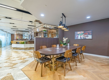 13 m² Meeting room in Abu Dhabi, Khalifa Bin Zayed The First Street (%[postal_code]) - 2 | MatchOffice.com