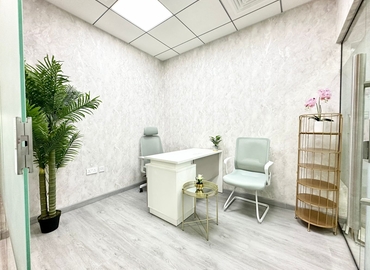 Office Iris Bay  Dubai