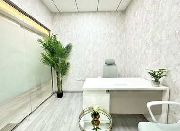 Office Iris Bay  Dubai