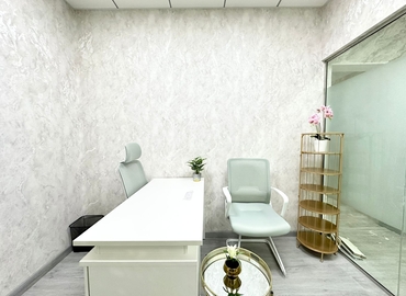 Office Iris Bay  Dubai