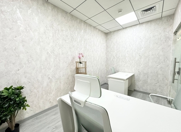 Office Iris Bay  Dubai