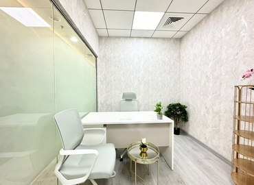 Office Iris Bay  Dubai