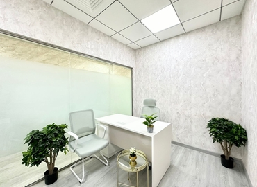 Office Iris Bay  Dubai