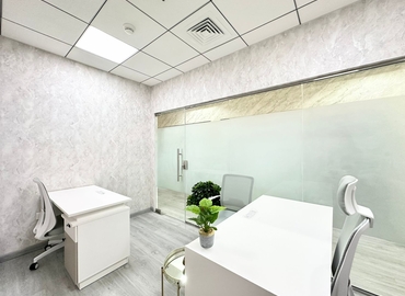 Office Iris Bay  Dubai