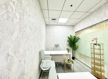 Office Iris Bay  Dubai