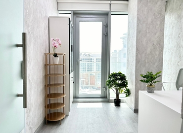 Office Iris Bay  Dubai