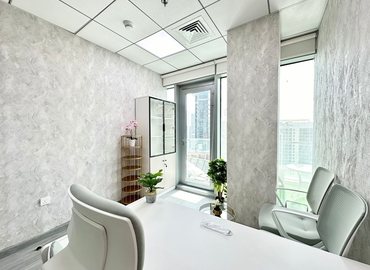 Office Iris Bay  Dubai
