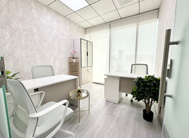 Office Iris Bay  Dubai