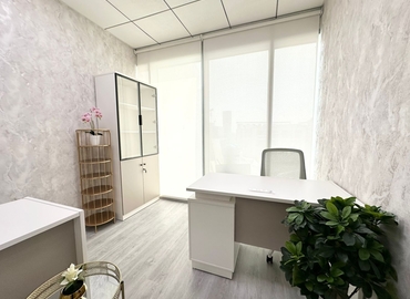 Office Iris Bay  Dubai