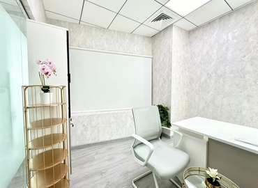 Office Iris Bay  Dubai
