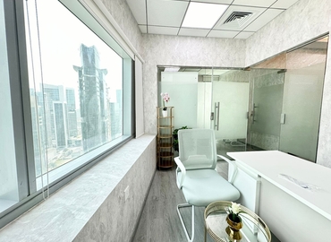 Office Iris Bay  Dubai