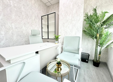 Office Iris Bay  Dubai