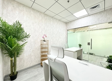Office Iris Bay  Dubai