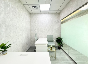 Office Iris Bay  Dubai