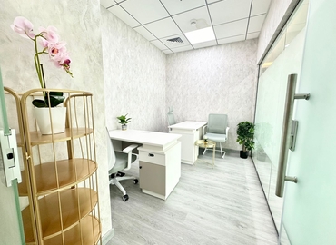 Office Iris Bay  Dubai