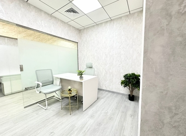 Office Iris Bay  Dubai