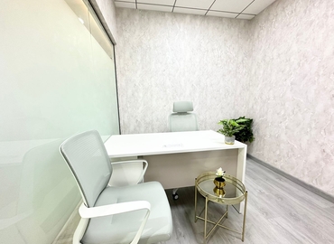 Office Iris Bay  Dubai