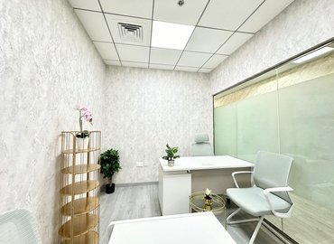 Office Iris Bay  Dubai