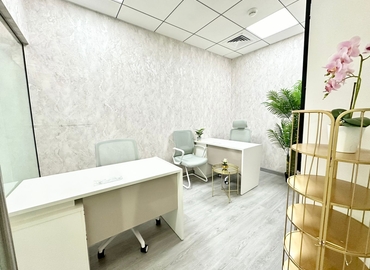 Office Iris Bay  Dubai