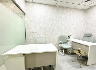 Office Iris Bay  Dubai