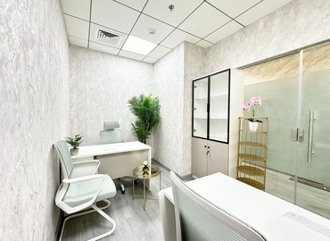 Office Iris Bay  Dubai