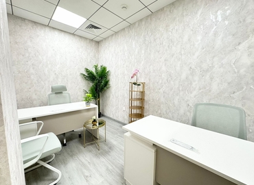 Office Iris Bay  Dubai
