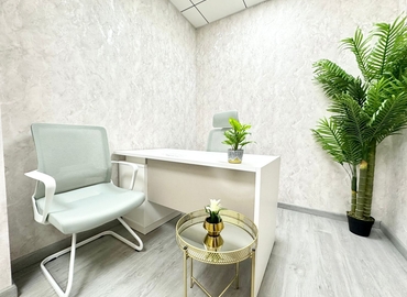 Office Iris Bay  Dubai