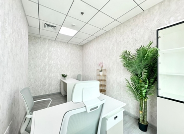 Office Iris Bay  Dubai