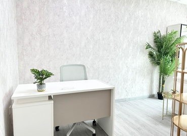 Office Iris Bay  Dubai