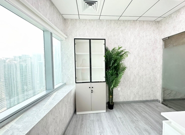 Office Iris Bay  Dubai