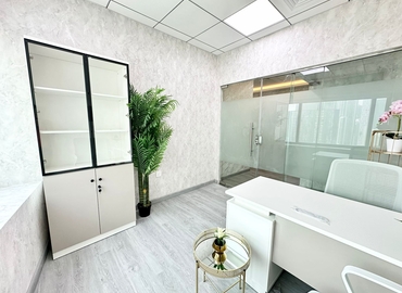 Office Iris Bay  Dubai