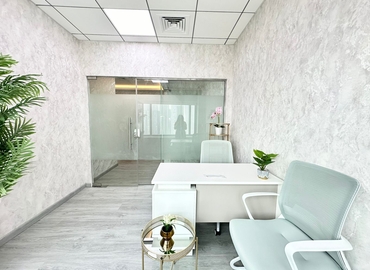 Office Iris Bay  Dubai