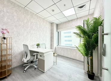 Office Iris Bay  Dubai