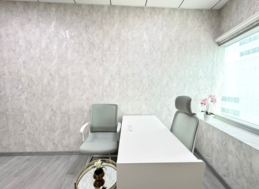 Office Iris Bay  Dubai