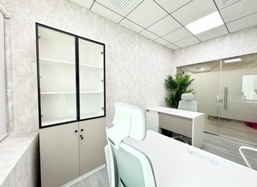 Office Iris Bay  Dubai