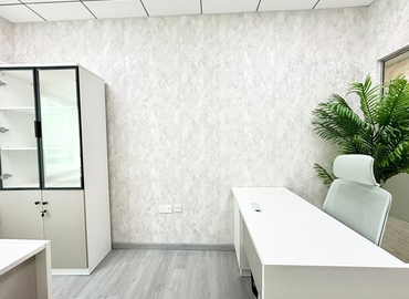 Office Iris Bay  Dubai