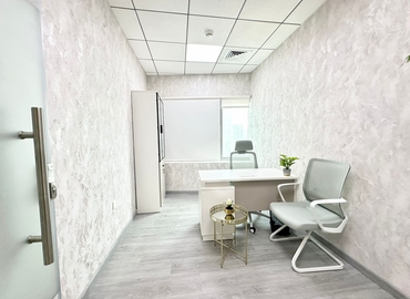 Office Iris Bay  Dubai