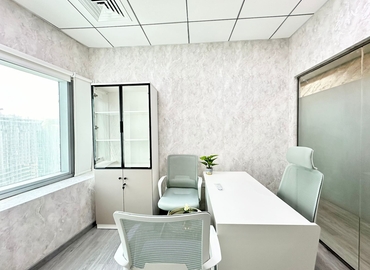 Office Iris Bay  Dubai