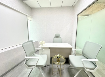 Office Iris Bay  Dubai