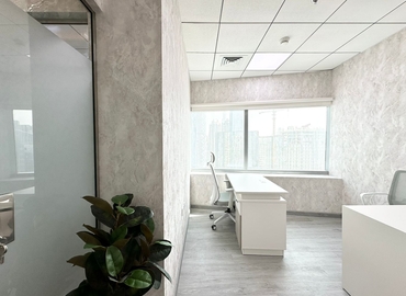Office Iris Bay  Dubai