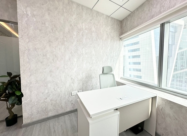 Office Iris Bay  Dubai