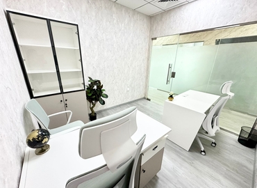 Office Iris Bay  Dubai