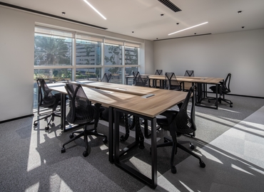 30 m² Conference center in Dubai, 67 Sheikh Zayed Road (%[postal_code]) - 4 | MatchOffice.com