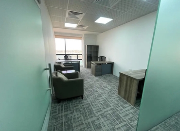 Office 777V+Q8G  Dubai