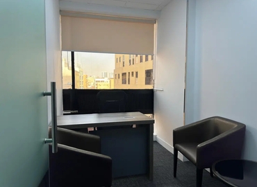 Office 777V+Q8G  Dubai