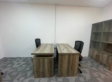 Office 777V+Q8G  Dubai