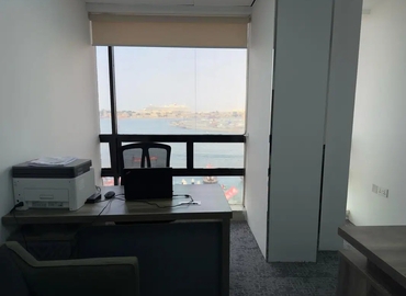 Office 777V+Q8G  Dubai
