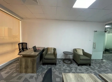 Office 777V+Q8G  Dubai