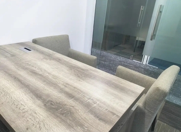 Office 777V+Q8G  Dubai